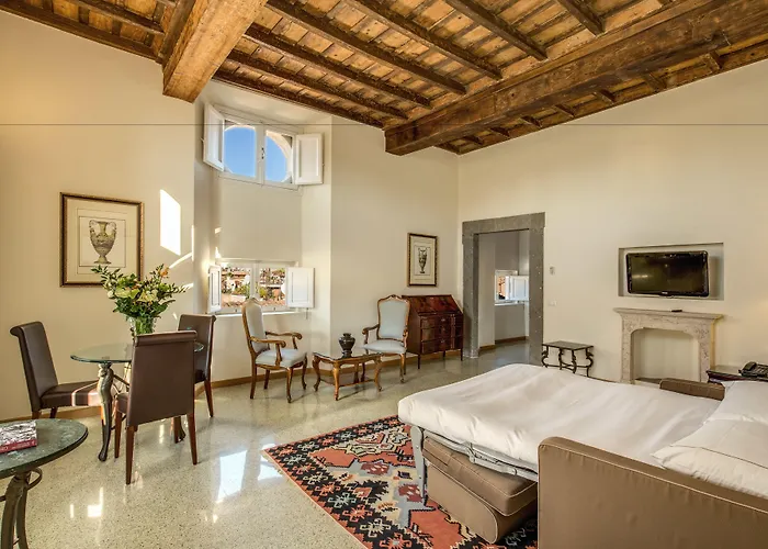 Eitch Borromini Palazzo Pamphilj 4* Řím